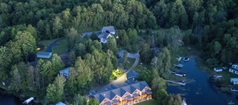 #3 Lake Front Condo - Hamlin Lake, Ludington, MI - 10 Guests