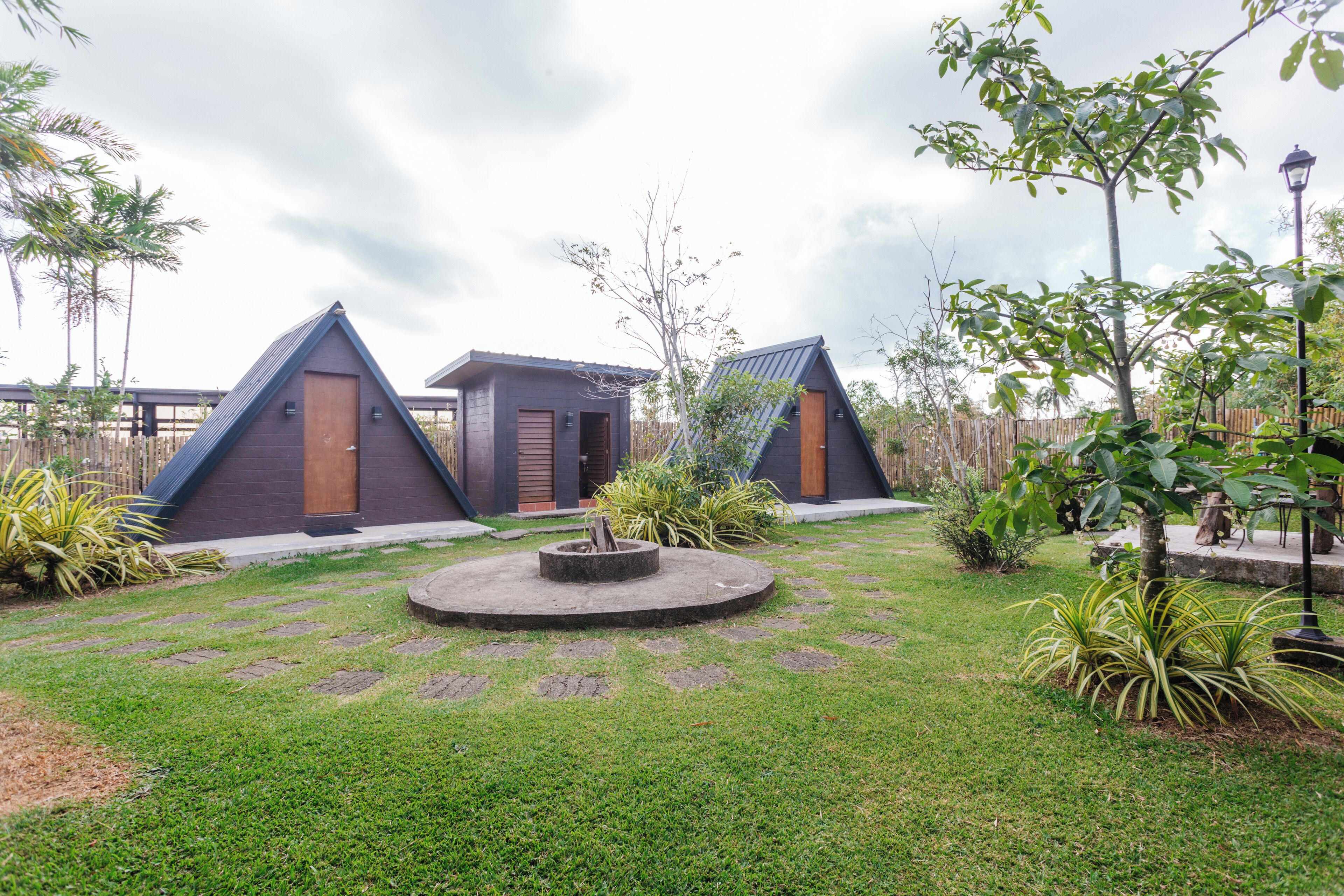 Premium bedding, Tempur-Pedic beds, minibar, individually decorated