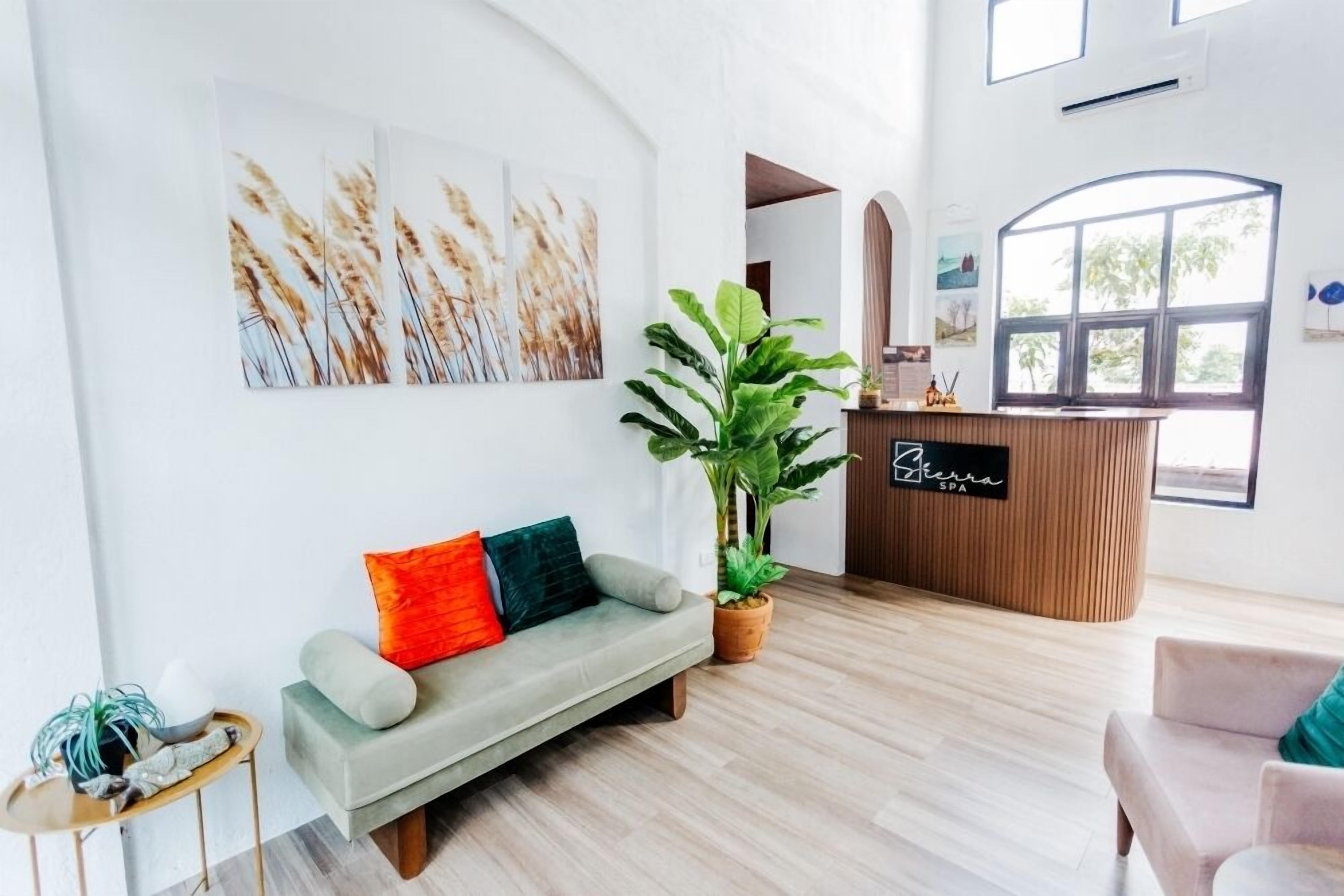 Deep-tissue massages, Swedish massages, massages