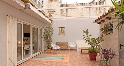 GuestReady - Spacious flat in Valencia Centre