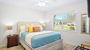 3 habitaciones, tabla de planchar con plancha, cuna de viaje y wifi 