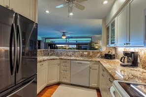 Fridge, microwave, oven, stovetop - Summer Deal Kaanapali Condo with Ocean Golf Views and Lanai (Lahaina)