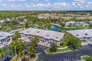 Exterior - Family-friendly lakefront condo with pool, hot tub, and golf (Naples)