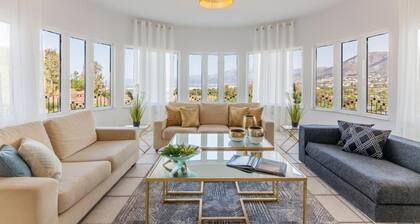 White House Chersonisos With Private Swimming Pool