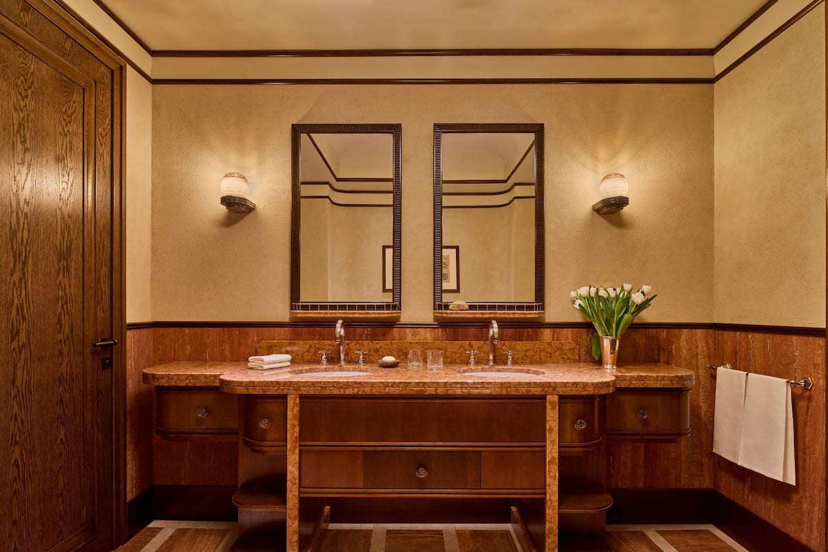 1 chambre, minibar, coffres-forts dans les chambres