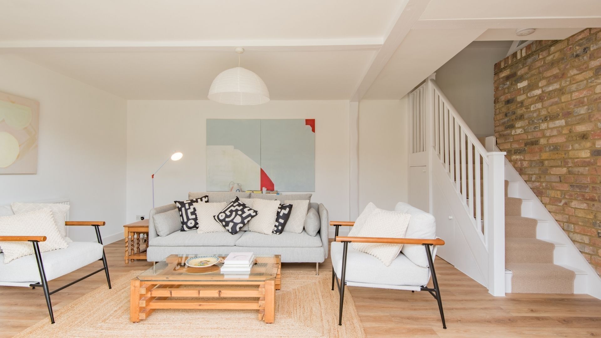 Smart-tv en een open haard