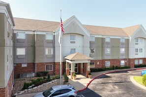 Exterior - Affordable Suites of America Tulsa (Tulsa)