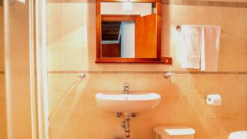 Shower, towels, soap, shampoo