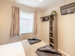3 habitaciones, wifi gratis y ropa de cama 