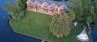 #5 Lake Front Condo - Hamlin Lake, Ludington, MI - 10 Guests