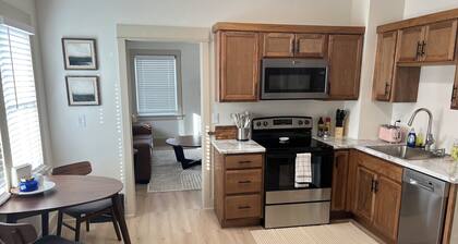 Cozy 2-bedroom house in charming Casper with WiFi, AC