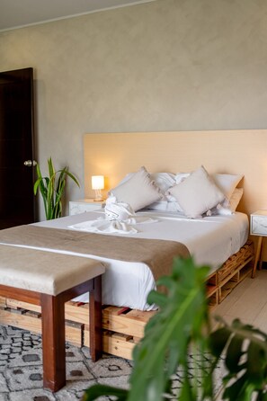 1 chambre, bureau, Wi-Fi gratuit, draps fournis