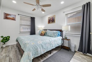 4 makuuhuonetta, egyptinpuuvillaiset lakanat, ylelliset vuodevaatteet