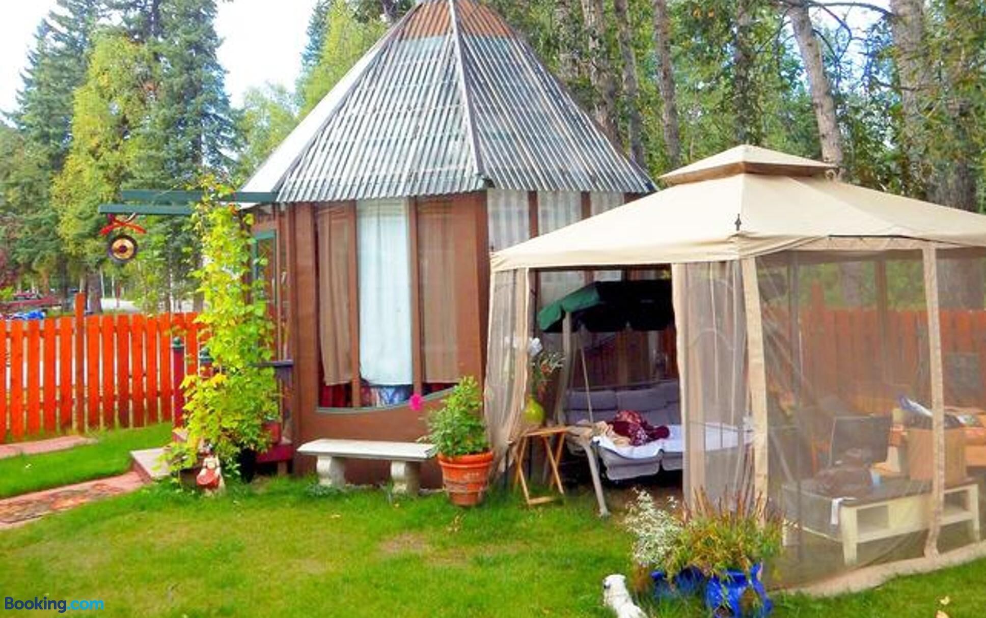 Premium bedding, free WiFi, bed sheets