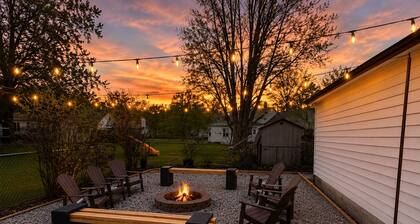 Game Room.Bar.Firepit.Renovated & Modern Retreat!
