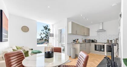 Indulge in Space & Style: Comfy 1-Bed Flat in Rye