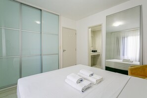 3 Schlafzimmer, Bügeleisen/Bügelbrett, Internetzugang, Bettwäsche