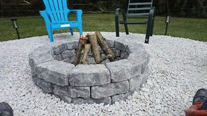 Property grounds - Getaway from the hustle and bustle from the city to relaxing serenity. (Quinte West)