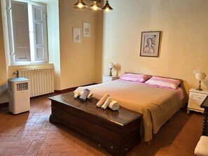 3 habitaciones, wifi y ropa de cama