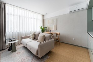 TV - GuestReady - Exquisite stay in Matosinhos (Matosinhos)