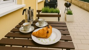 Leilighet – comfort, terrasse, strandutsikt | Terrasse/patio