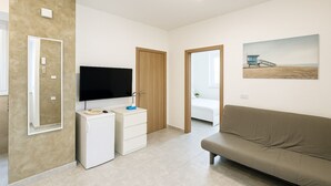 Leilighet – comfort, terrasse, strandutsikt | Oppholdsområde