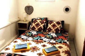 1 bedroom, WiFi, bed sheets