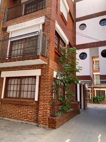 Habitación doble o triple en residencia en el corazón de la Boca Buenos Aires