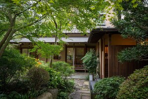 Exterior - Tsurumaki Onsen Motoyu Jinya (Hadano)