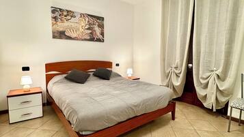 1 camera, ferro/asse da stiro, Wi-Fi gratuito, lenzuola