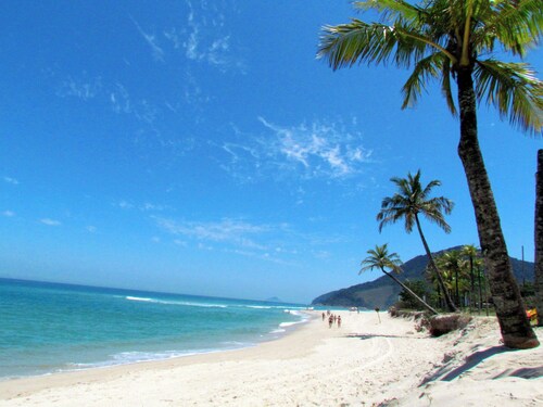 Jacuzzi Privativa com AC em Maresias