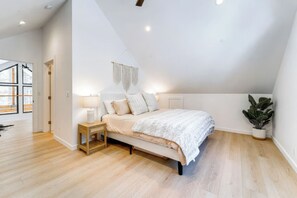 3 bedrooms, free WiFi, bed sheets
