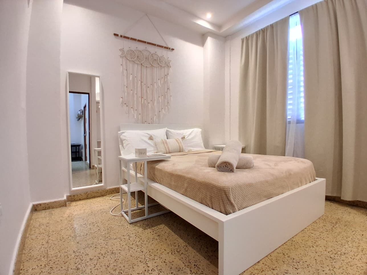 3 bedrooms, iron/ironing board, free WiFi, bed sheets