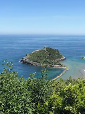 Beach - History, comfort, and unique style, just 2 minutes from the beach. (Lekeitio)