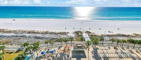 Condo, 1 King Bed with Sofa bed (The Summit 1019-Toes in the Sand) | Beach | On the beach