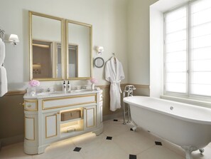 Shower, free toiletries, hair dryer, slippers