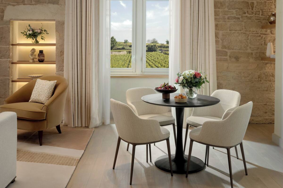 Minibar, in-room safe, blackout drapes, soundproofing