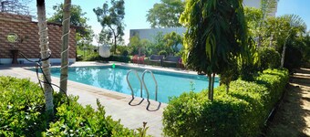 Radha Kunj Resort