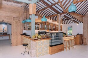 บาร์ (ในที่พัก)