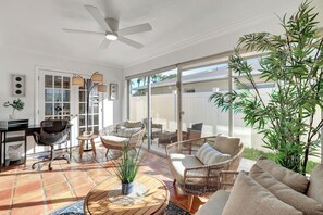 Interior - Stunning! It's A Vibe! 1 Mile to the Beach! Brand New Heated Pool with Sundeck! (Naples)