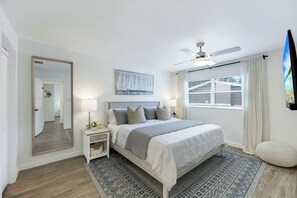 3 عدّة غرف نوم ومكواة/لوح كي وواي فاي مجانًا وملاءات أسرّة