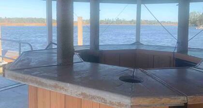 Maggie Jo’s paradise on the river !