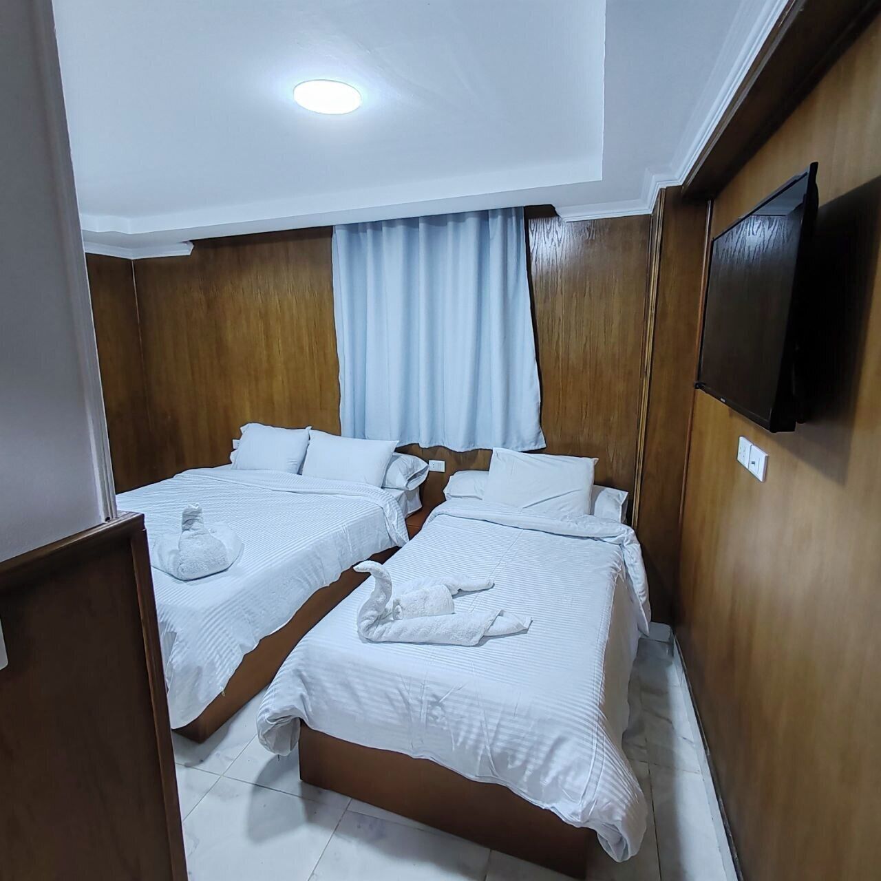 Minibar, in-room safe, desk, laptop workspace