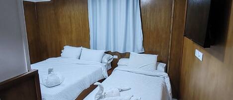 Minibar, in-room safe, desk, laptop workspace