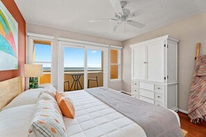 1 bedroom, iron/ironing board, free WiFi, bed sheets - Beachfront | Pool | Hot Tub (Galveston)