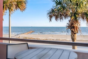 On the beach - Beachfront | Pool | Hot Tub (Galveston)