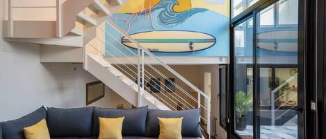 Apartment | Living area | TV