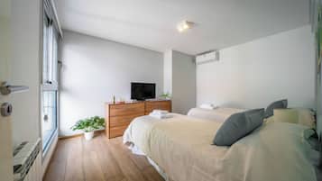 3 chambres, rideaux occultants, fer et planche à repasser, Wi-Fi gratuit