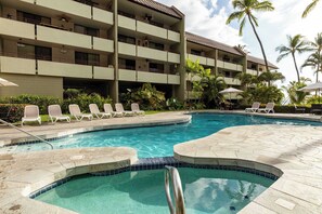 Pool - White Sands Village #120 (Kailua-Kona)