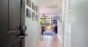 Interior - White Sands Village 111 - Steps from Magic Sands (Kailua-Kona)